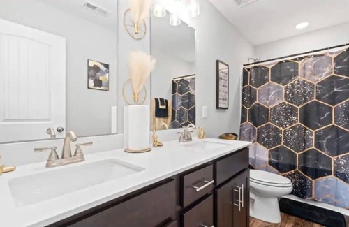Clarksville Apartment | Comfortable Space