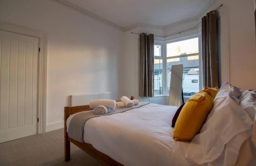 Sunderland House | Comfortable Stay At 3 Br Home, Prime Location