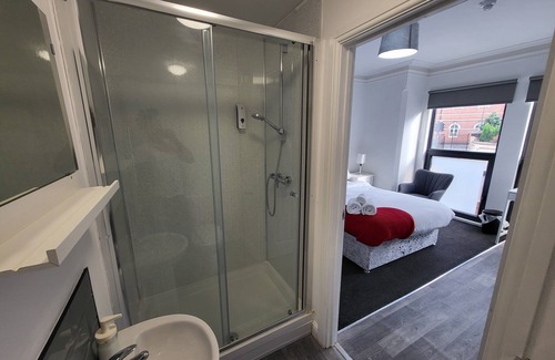 The Park Apartment | Comfortable Stay - Fishpond Dr