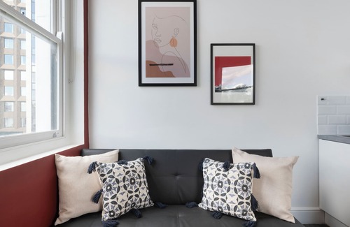 Archway Apartment | Comfortable Studio by Archway Station