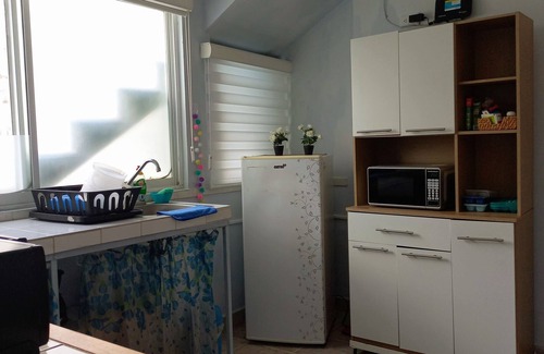 Colonia Adolfo Lopez Mateos Apartment | Comfortable Studio in Cozumel Wi-Fi AC pool, walking distance to town