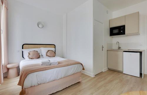 Malakoff Apartment | Comfortable studio renovated at the gates of Paris