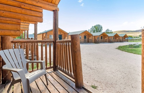 St. Charles Cabin | Comfortable studio w/ a large front porch & well-equipped kitchenette