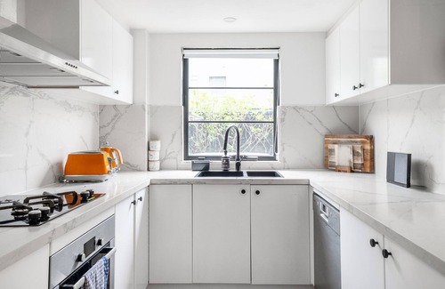 Alexandria House | Comfortable Urban Living Close to Sydney City Center