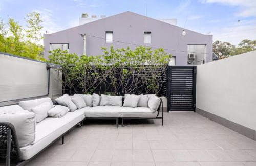 Alexandria House | Comfortable Urban Living Close to Sydney City Center