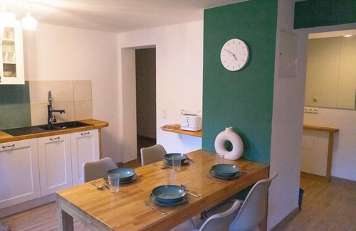Watterbach Apartment | Comfortable vacation apartment with sauna and large living and dining area