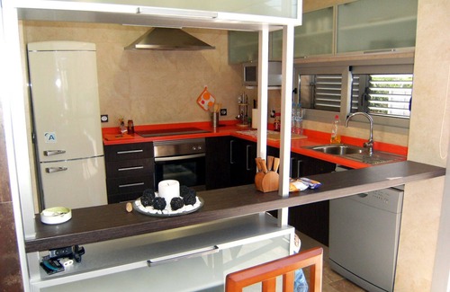 Vinaros Ski Chalet | Comfortable villa with private pool in Vinaròs 300 m. Beach 6 people