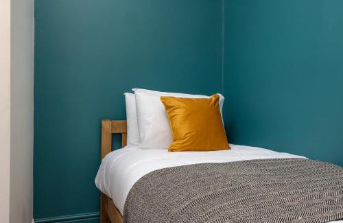 Darlington House | Comfortable & Well-Equipped Stay in Darlington
