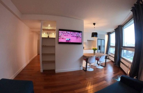 Puteaux Apartment | Comfortion Zaira - Luxury Suite at La Défense