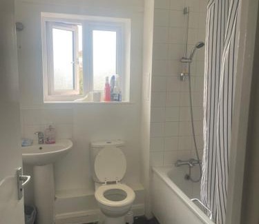 Hacton House | ComfortVilla LR