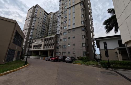 Mabolo Apartment | Comfy 1233 the persimmon studio