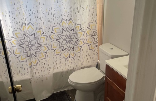 Atlanta Apartment | COMFY 2 BED ROOM SPACE W/OUT DOOR POOL