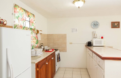 Welches Apartment | Comfy 2- bedroom apartment on Barbados' South Coast, near beach and attractions!