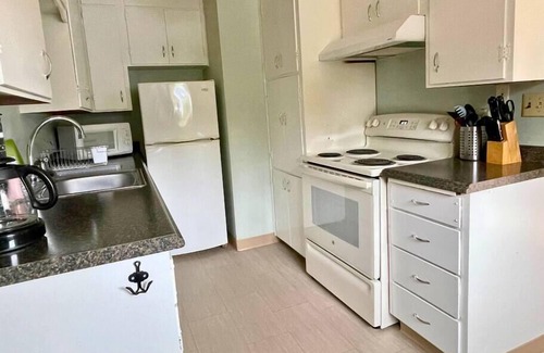 Lakewood Apartment | Comfy 2 Bedroom Apartment #4