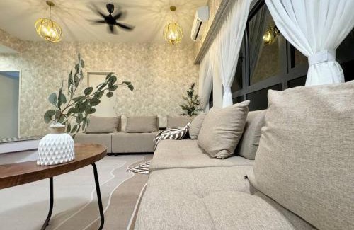 Bangi Sentral Apartment | Comfy 4BR up to 14pax Seksyen 9 Bandar Baru Bangi