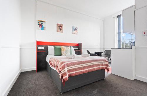 Dudley Apartment | Comfy and Relaxing space in Dudley with Parking