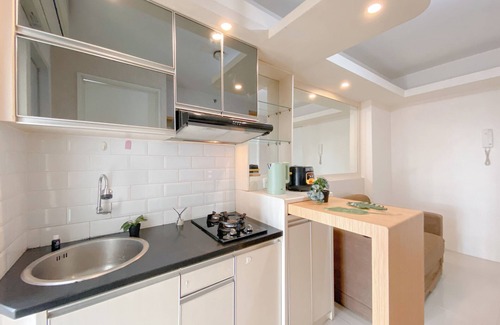 Jatinegara Apartment | Comfy and Strategic 1BR with Extra Room at Bassura City Apartment