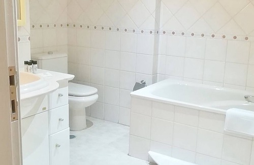 Cova da Piedade Apartment | Comfy apartament near Lisbon | JMJ 2023
