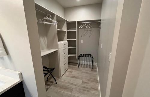 Hurricane Apartment | Comfy Casita Private Apartment with Shared Backyard