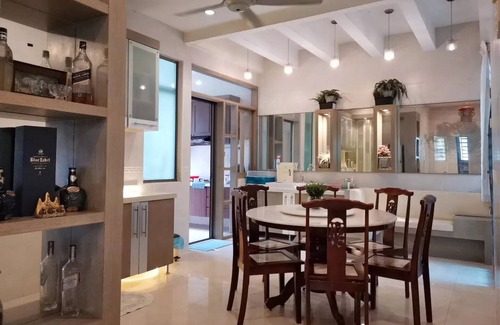 Taman Mount Austin House | Comfy Corner House Mount Austin