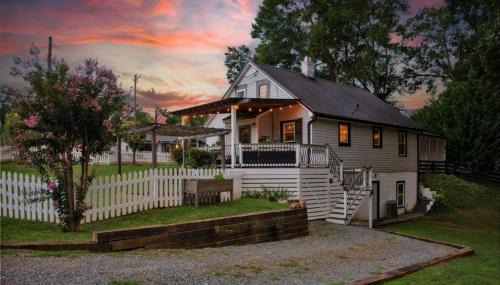 Mooresville House | Comfy Cozy