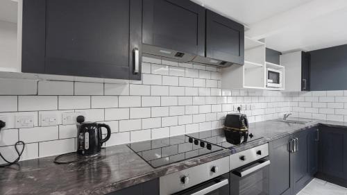 Barking House | Comfy Double En-suite room in Barking