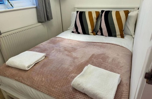 Atlantic Wharf Apartment | Comfy Flat Close to City Centre