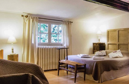 Bourgnac Villa | Comfy Holiday Home in Bourgnac with Swimming Pool