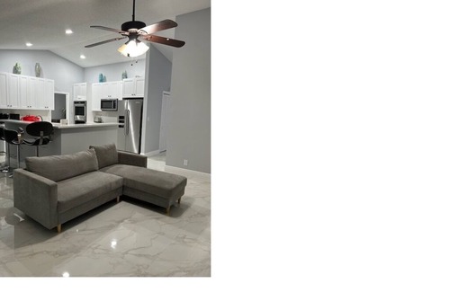 Wellington House | Comfy House with Pool Near Polo Club in Wellington