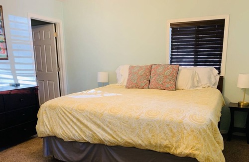 Minnehaha House | Comfy Kid Friendly Home + Quiet & Clean + Near I-5/SR500