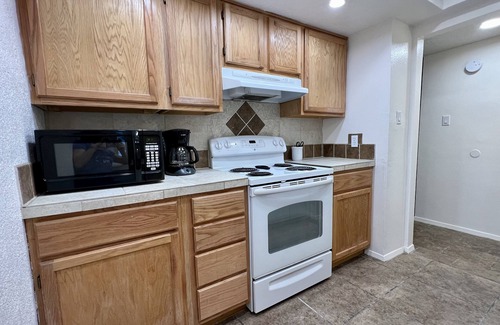 Las Cruces House | Comfy Living for the Traveling Professional