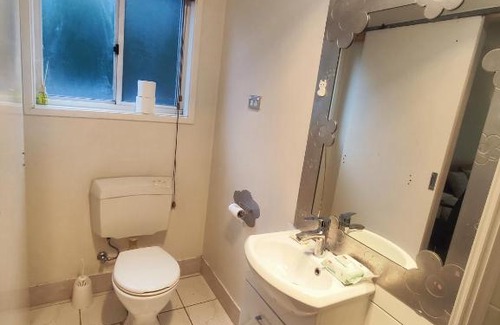 Bruce House | Comfy master room in Bruce, ACT