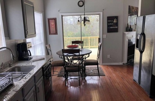 Lawrenceville House | Comfy Meets Spacious & Peaceful