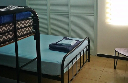 San Rafael House | Comfy, modern and secure spot in gated community near airport and city