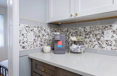 Central Manchester House | Comfy Nest ~ 3BR Sleeps 7 ~ 15 mins to Hartford