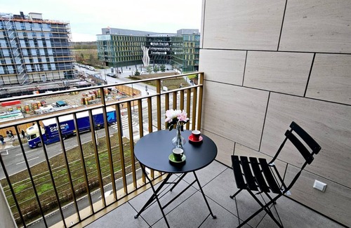Gasperich Apartment | Comfy one bedroom with parking&balcony