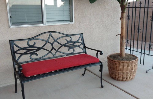 Yuma House | Comfy Retreat