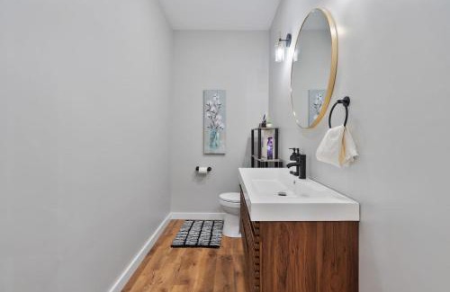 Near Eastside House | Comfy Rm, 1 Bed Near Downtwn Indy