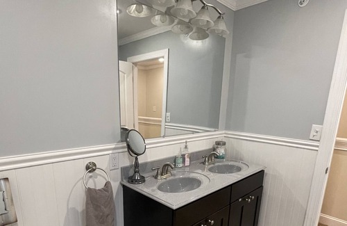 North Philadelphia House | Comfy, Spacious Townhouse w/ Patio