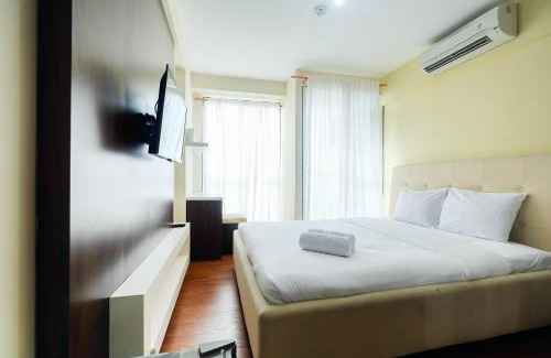 Kayu Putih Apartment | Comfy Studio Tifolia Apartment By Travelio