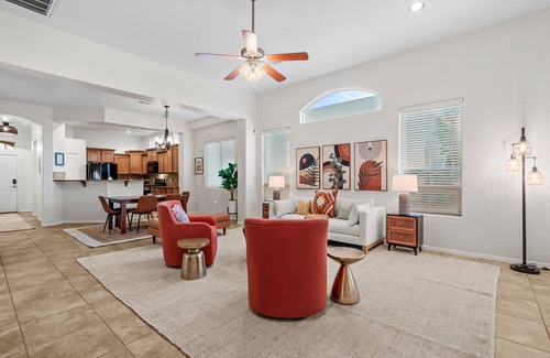 Las Cruces House | Comfy SW Home with Private Yard & Mountain Views!