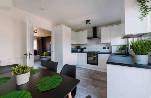 East End House | ComfySleep ApartHOUSE