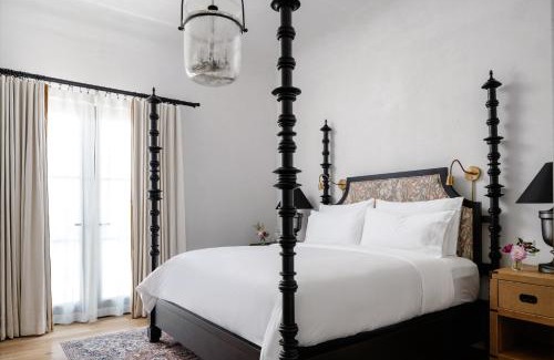 Hancock Hotel | Commodore Perry Estate, Auberge Collection