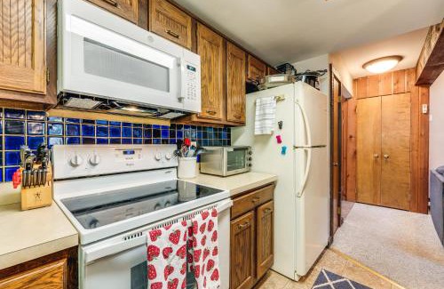 Lake Harmony House | Community Beach Access Lake Harmony Townhome