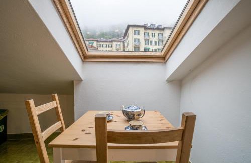 Como Apartment | Como City Center Apartments!