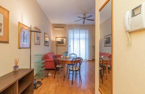 San Marco Apartment | Comodo appartamento tra Brera e Porta Nuova