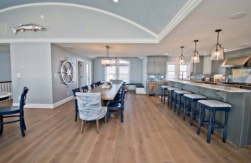 Emerald Isle House | Compass Pointe, Oceanfront House in Emerald Isle, NC!