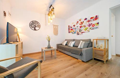 Vilafortuny House | Complejo Colibri 13
