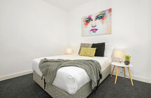 South Yarra Apartment | Complete Host Vogue Apartments