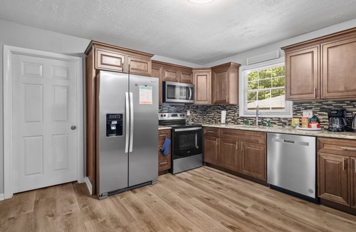 Panthersville House | Complete Privacy! nnExperience a private & sizable location in Decatur !